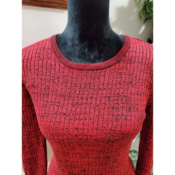 Calvin Klein Women's Red Acrylic Round Neck Long Sleeve Pullover Sweater Size S - Picture 3 of 11